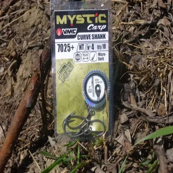 VMC Mystic Carp 7025NT No 4 Curve Shank Olta İğnesi