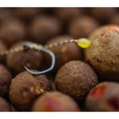 Dynamite Baits Hard Hook Baits Hot Crab and Krill 20mm