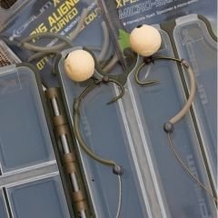 Fox Camo Green Brown Withy  No 6-2 Curve Shank Adaptor
