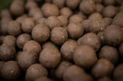 Dynamite Baits Peppered Squid 20mm 1kg