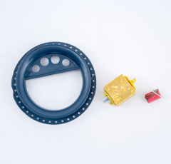 Sazan El Oltası Takımı - Büyük Kasnaklı - Savage - 4 İğneli - Küspeli